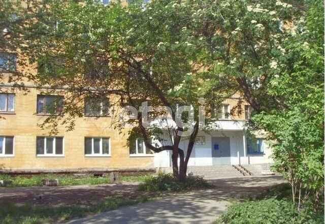 1 комната в 1-комнатной квартире, 18.2 м²