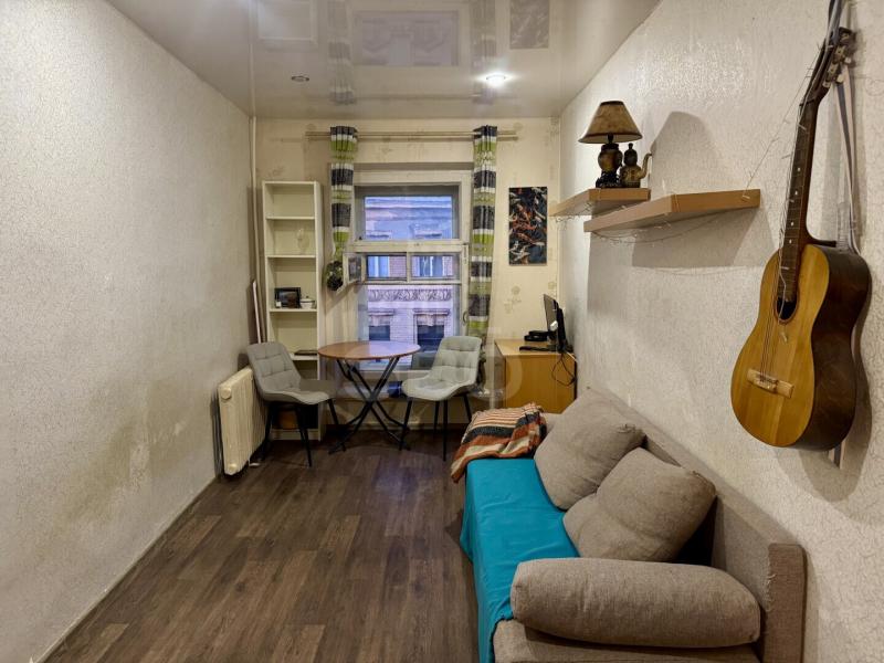 1 комната в 5-комнатной квартире, 15 м²