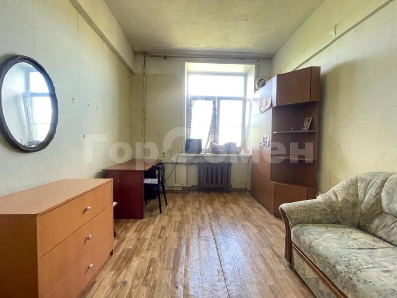 1 комната в 3-комнатной квартире, 14 м2
