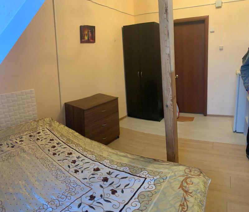 1 комната в 1-комнатной квартире, 13 м²