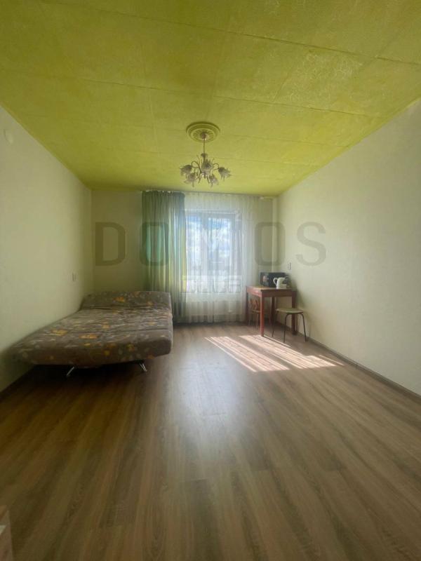 1 комната в 6-комнатной квартире, 17.7 м²