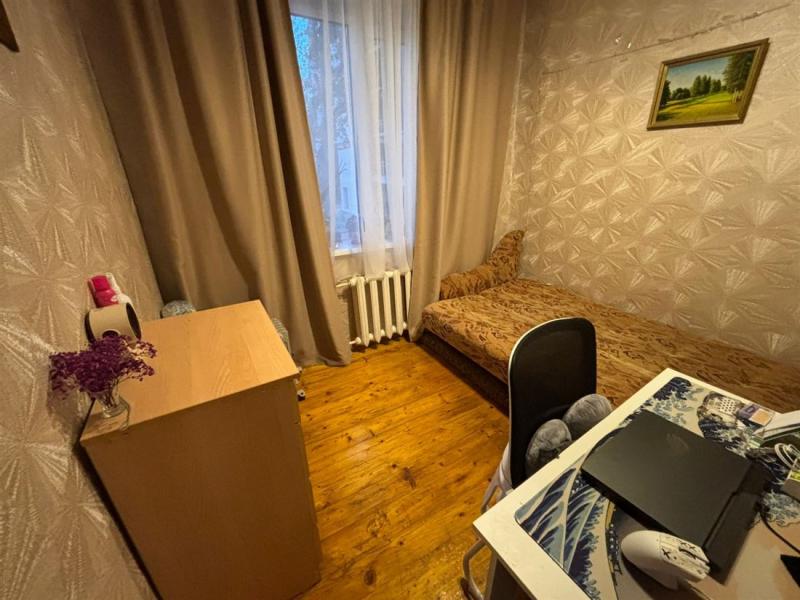 1 комната в 3-комнатной квартире, 10 м²