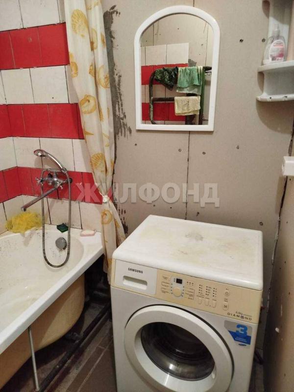 1 комната в 3-комнатной квартире