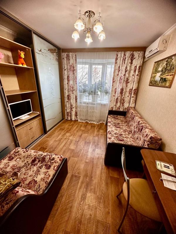 Комната в -комнатной квартире, 12 м²