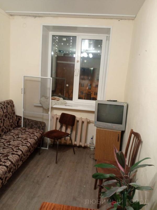 2 комнаты в 6-комнатной квартире