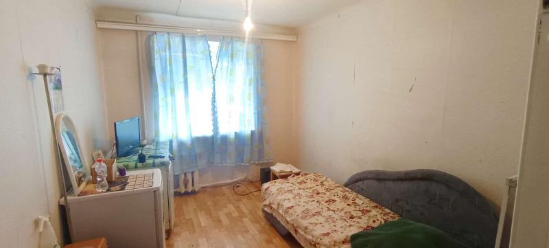 1 комната в 6-комнатной квартире