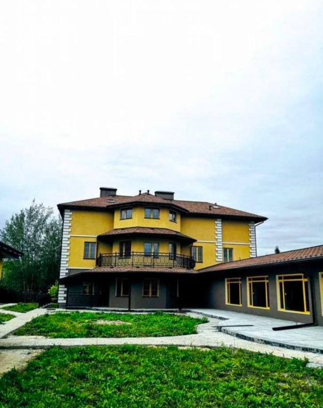 Дом, 1 500 м², 30 сот.