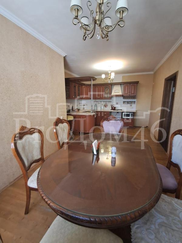 Дом, 180 м², 5 сот.
