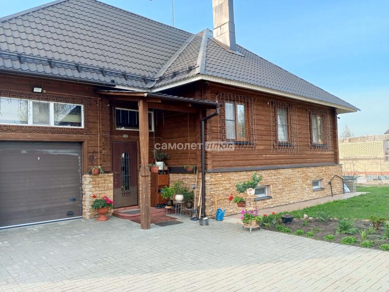 Дом, 230 м², 10 сот.