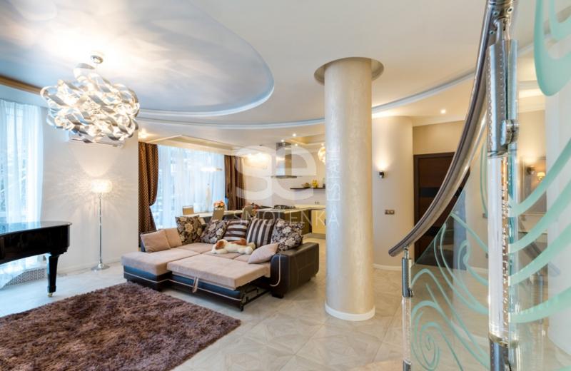 Таунхаус, Московская область, пос. Барвиха, тер-рия Барвиха Вилладж. Фото 1