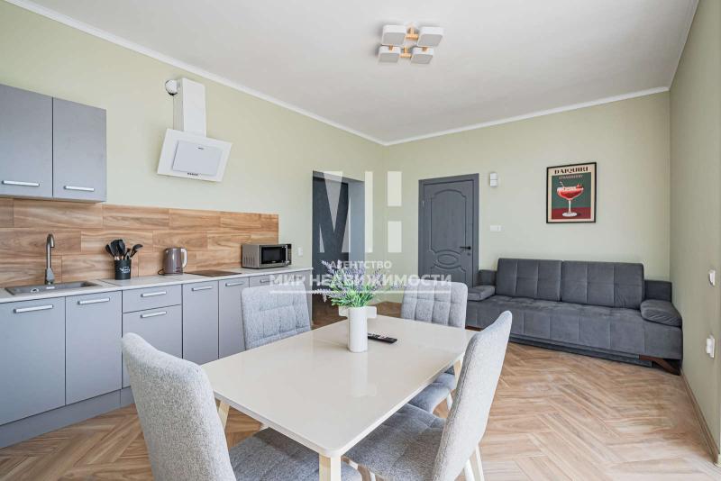 Таунхаус, 110 м², 2 сот.