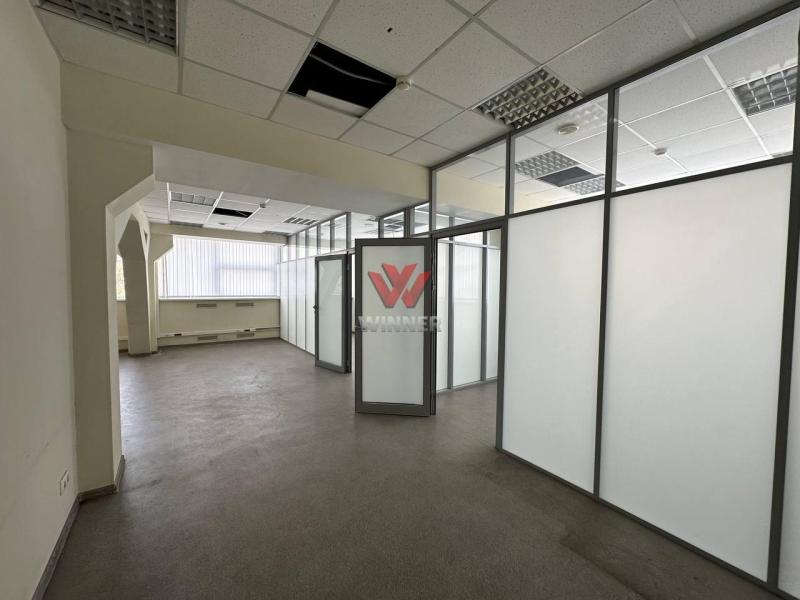Офис, 233 м²