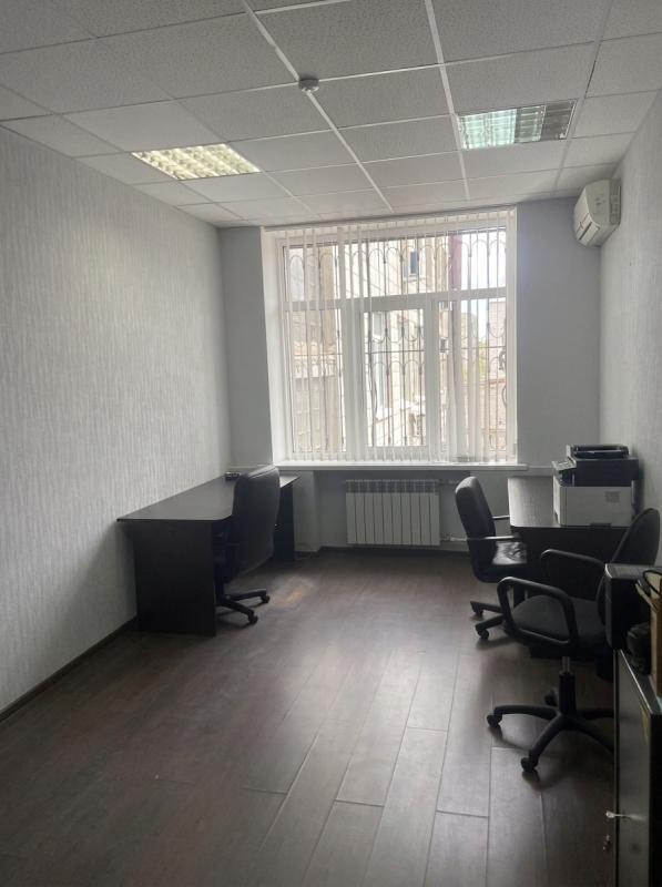 Офис, 13 м²