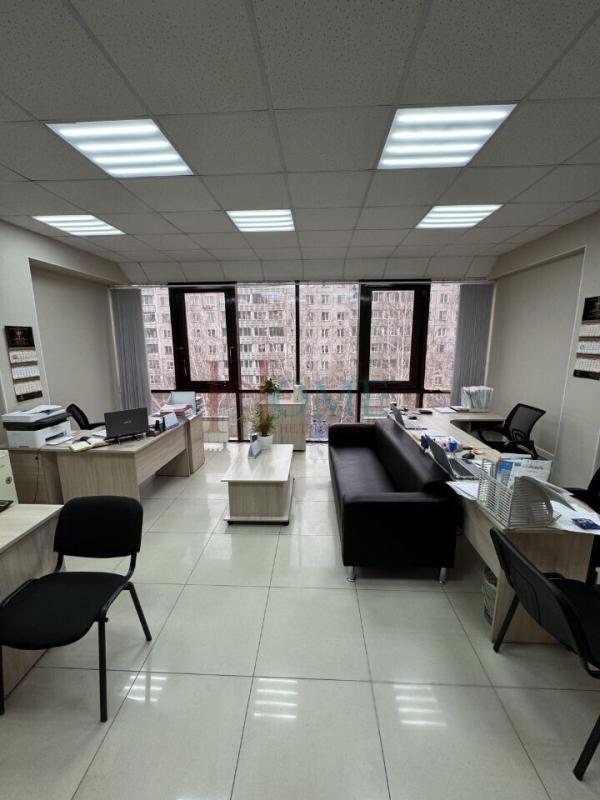 Офис, 33 м²