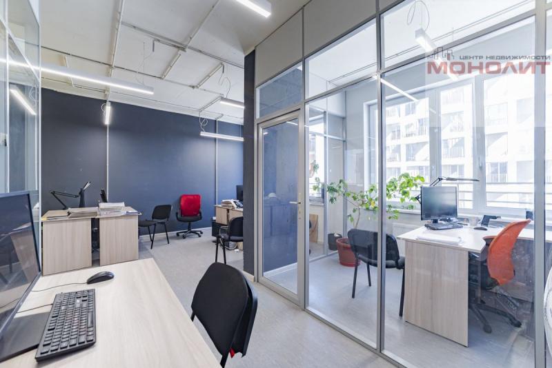 Офис, 135 м²