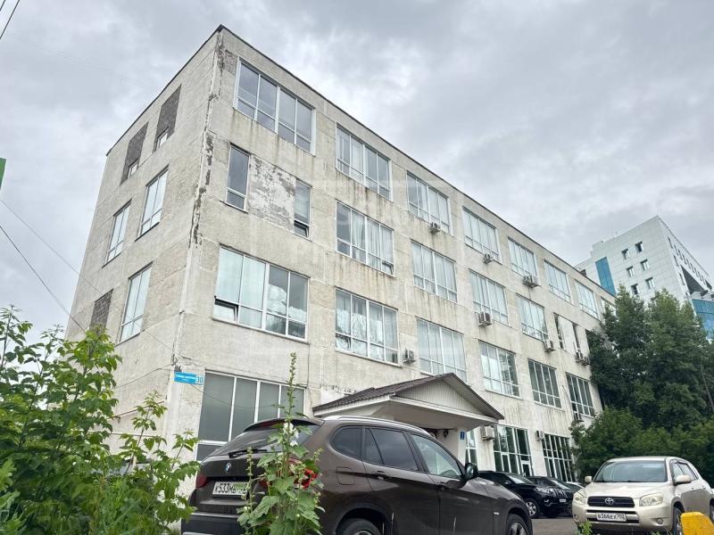 Офис, 685 м²