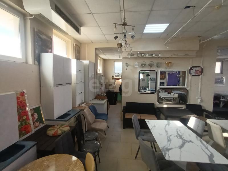 Торговая площадь, 208 м²