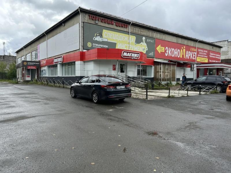 Торговая площадь, 650 м²