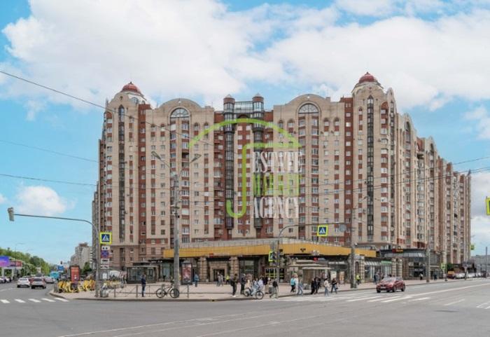Торговая площадь, 65 м²