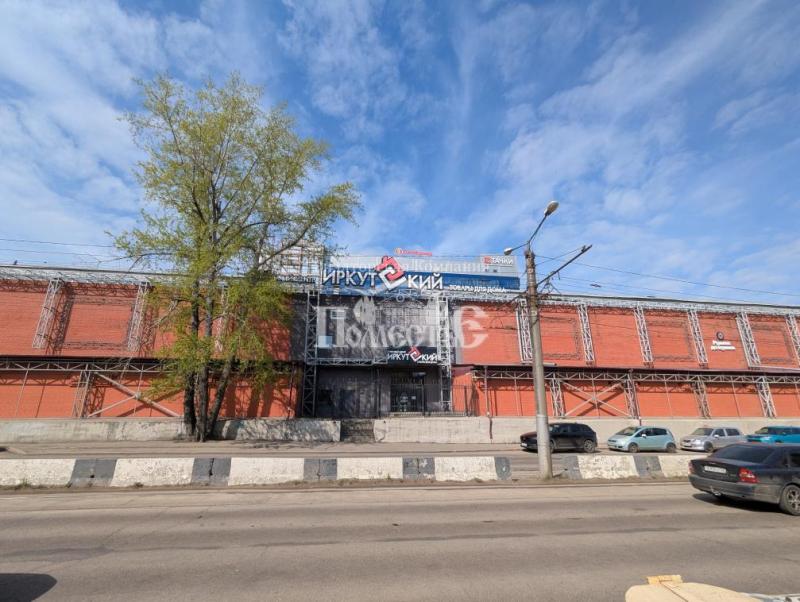 Торговая площадь, 1 000 м²