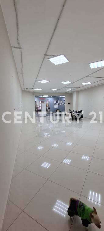 Торговая площадь, 85 м²