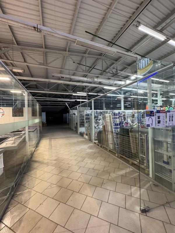 Торговая площадь, 3 600 м²