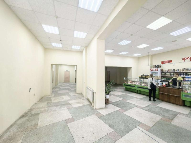 Торговая площадь, 167 м²