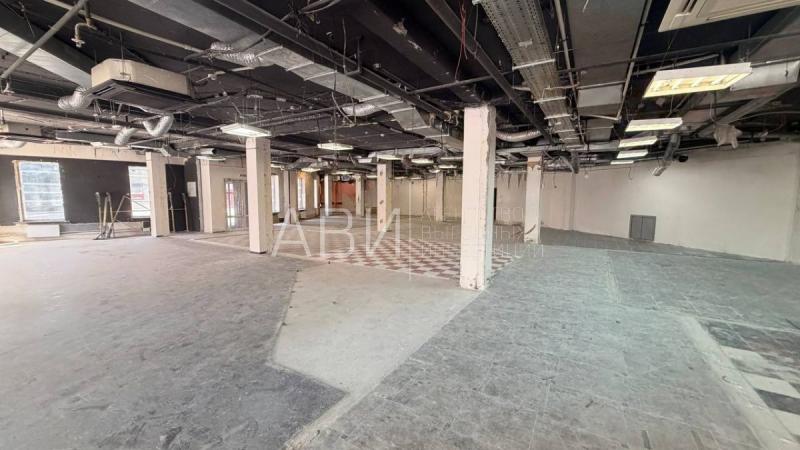 Торговая площадь, 608 м²