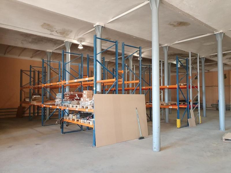 Склад, 2500 м²