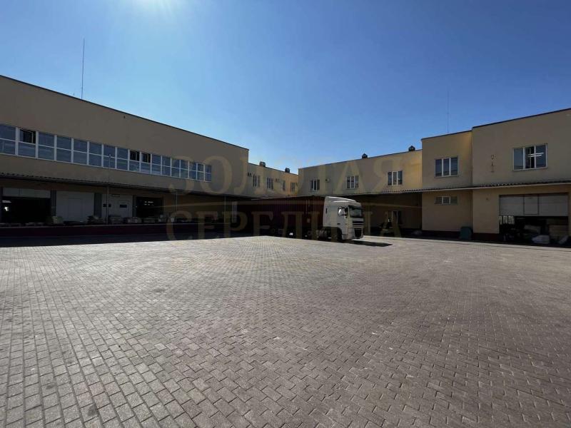 Склад, 2200 м²