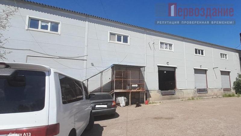 Склад, 1 700 м²