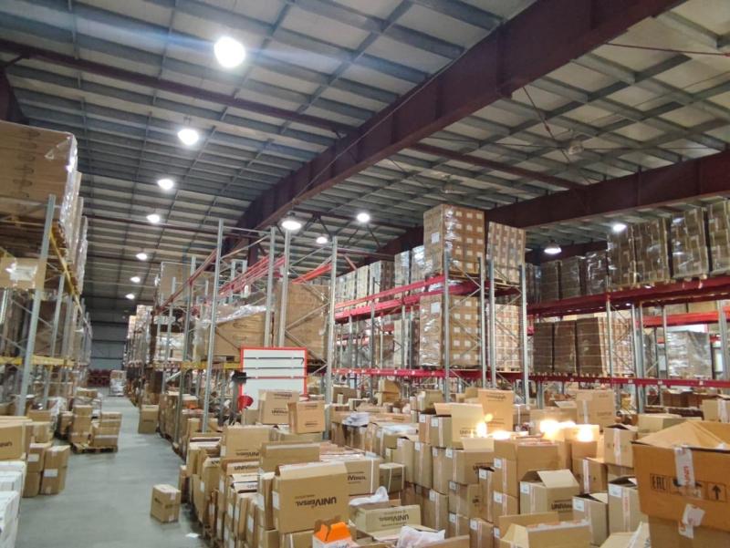 Склад, 2 560 м²