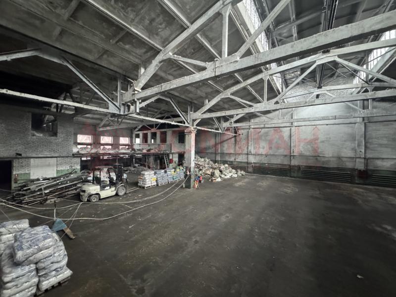 Склад, 3 000 м²