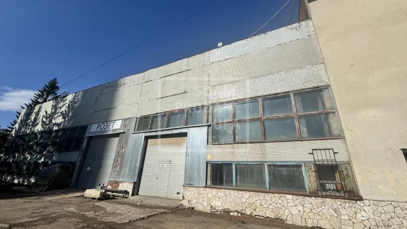 Склад, 595 м²