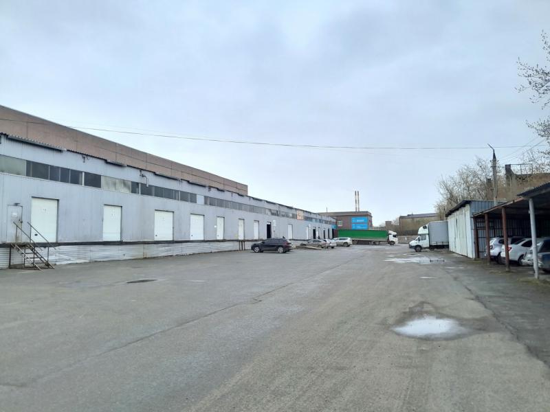 Склад, 1 300 м²