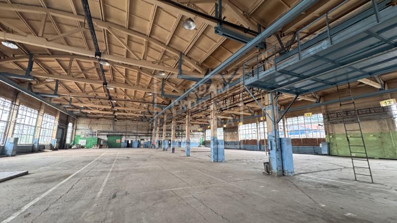 Склад, 2 600 м²