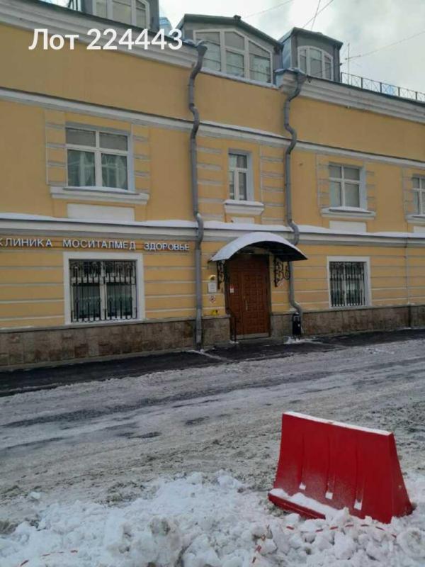 Готовый бизнес, 831 м²