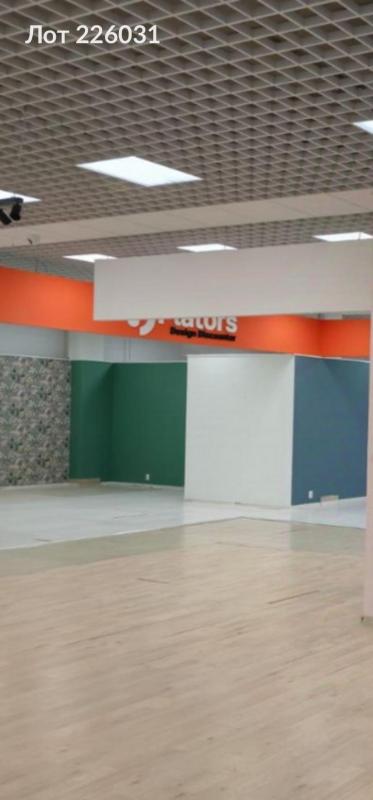 Готовый бизнес, 1 800 м²